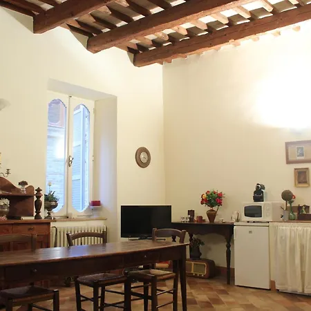 Palazzo Costantini Ludovica * Fermo