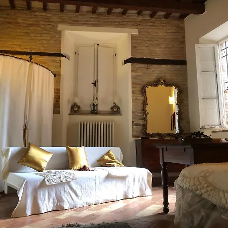 Palazzo Costantini Ludovica شقة