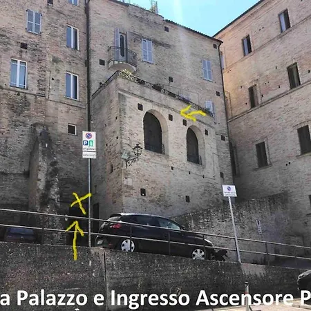 شقة Palazzo Costantini Ludovica فيرمو