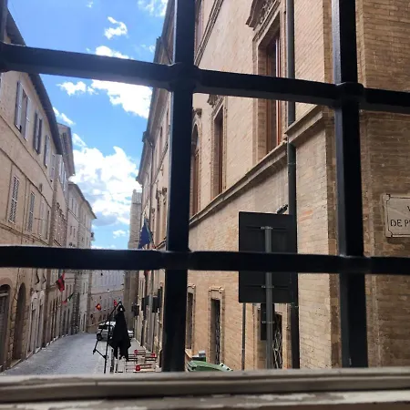 Palazzo Costantini Ludovica * Fermo