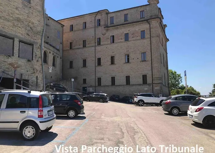Palazzo Costantini Ludovica * Fermo