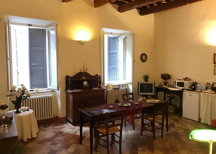 Palazzo Costantini Ludovica * Fermo